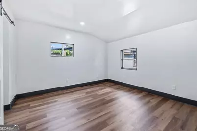 604 W 40th Street, Savannah, GA 31415 - Photo 24