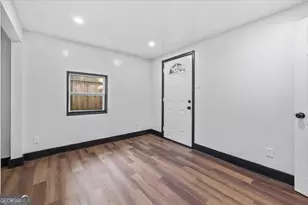 604 W 40th St, Savannah, GA 31415 - Photo 34