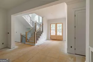242 Carriage Ave, Jefferson, GA 30549 - Photo 4