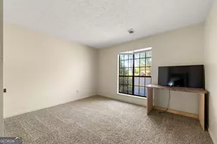 528 Raintree Dr, Jonesboro, GA 30238 - Photo 16