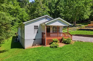 617 Bradley Ave, Lafayette, GA 30728 - Photo 2