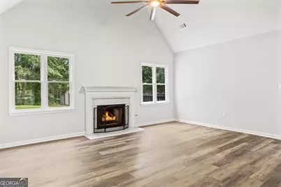 275 Mosby Woods Drive, Newnan, GA 30265 - Photo 8