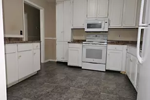 214 John Paul Ave, Statesboro, GA 30458 - Photo 6