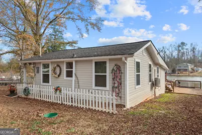 180 Southern Shores Road, Jackson, GA 30233 - Photo 1