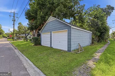 2301 E 40th Street, Savannah, GA 31404 - Photo 38
