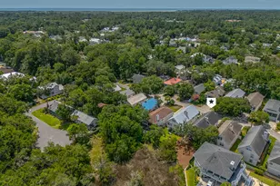 614 Cedar St, Saint Simons, GA 31522 - Photo 38