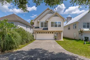 614 Cedar St, Saint Simons, GA 31522 - Photo 1