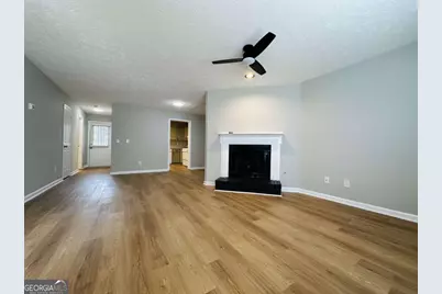 1016 Kennesborough Road NW, Kennesaw, GA 30144 - Photo 4