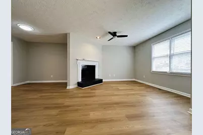 1016 Kennesborough Road NW, Kennesaw, GA 30144 - Photo 6