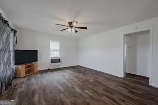 1041 Round Pond Rd, Lafayette, GA 30728 - Photo 10