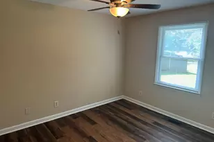 98 Pineview Dr, Forsyth, GA 31029 - Photo 4