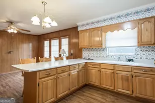 705 Beville St, Waycross, GA 31501 - Photo 20