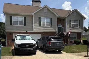 1524 Queen Elizabeth Dr, Locust Grove, GA 30248 - Photo 1