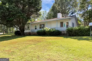 303 Jennys Cove Rd, Cleveland, GA 30528 - Photo 1