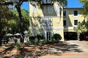 609 Beachview Dr, Saint Simons, GA 31522 - Photo 2