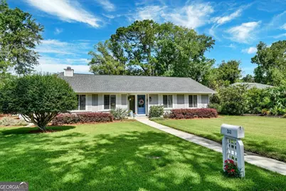 243 Tennessee Avenue, Saint Simons, GA 31522 - Photo 2