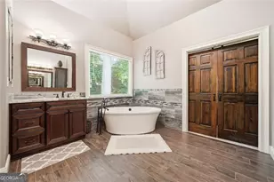 5025 Towne Lake Hill N, Woodstock, GA 30189 - Photo 38