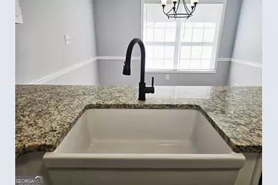 125 Planters Walk, Locust Grove, GA 30248 - Photo 8