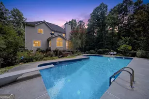 260 Kensington Dr, Sharpsburg, GA 30277 - Photo 2