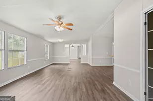 176 Barn Road Circle, Jesup, GA 31545 - Photo 14