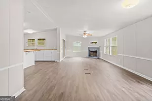 176 Barn Road Circle, Jesup, GA 31545 - Photo 2