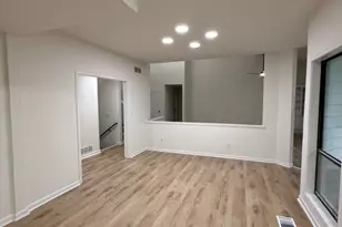 352 N Peak Dr, Alpharetta, GA 30022 - Photo 6