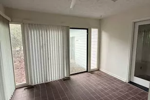 352 N Peak Dr, Alpharetta, GA 30022 - Photo 22