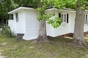 646 N Main St, Swainsboro, GA 30401 - Photo 6