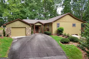 1512 Smithfield Ln, Young Harris, GA 30582 - Photo 2