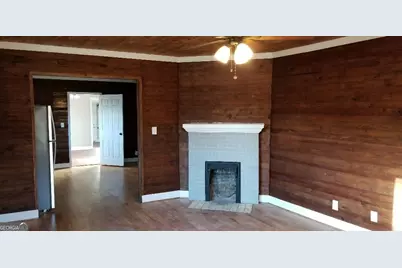 186 Georgia Avenue #A, Winder, GA 30680 - Photo 2