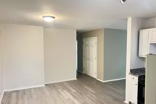 1259 Pineglen Dr, Riverdale, GA 30296 - Photo 4