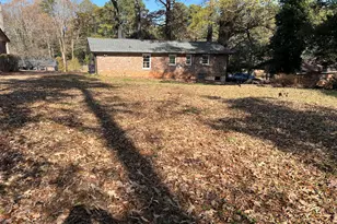 2581 Oak Cir, Ellenwood, GA 30294 - Photo 10
