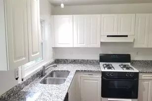 5066 Phillips Dr, Forest Park, GA 30297 - Photo 4