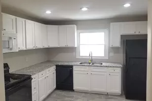 2467 Calvin Ave, East Point, GA 30344 - Photo 4