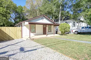 1827 Dunlap Ave, East Point, GA 30344 - Photo 2
