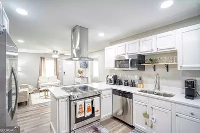 1827 Dunlap Avenue, East Point, GA 30344 - Photo 8