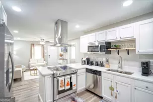 1827 Dunlap Ave, East Point, GA 30344 - Photo 8