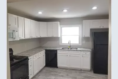 2467 Calvin Avenue, East Point, GA 30344 - Photo 6