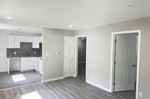 1255 Pine Ave, East Point, GA 30344 - Photo 4