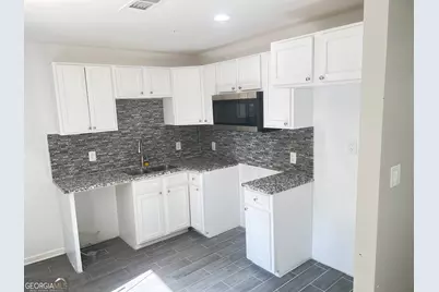 1255 Pine Avenue #1, East Point, GA 30344 - Photo 2