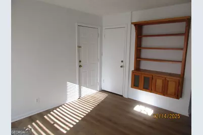 2822 Chelsey Trail, Jonesboro, GA 30236 - Photo 2
