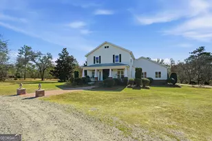 899 Foxboro Ln, Portal, GA 30450 - Photo 2