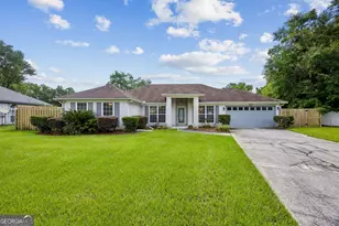 107 Woodridge Ct S, Kingsland, GA 31548 - Photo 4