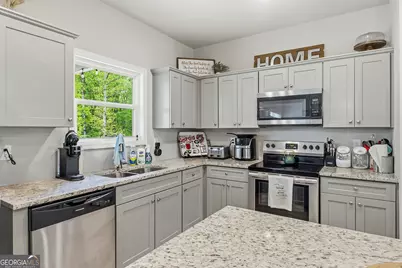 171 Strickland Loop, Forsyth, GA 31029 - Photo 8