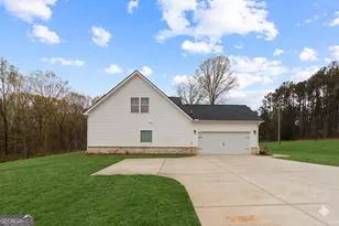 171 Strickland Loop, Forsyth, GA 31029 - Photo 32