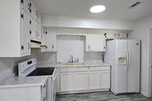 6589 Allatoona Rd, Morrow, GA 30260 - Photo 4