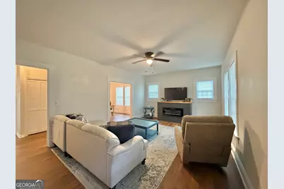 141 S First Avenue, McRae-Helena, GA 31055 - Photo 6