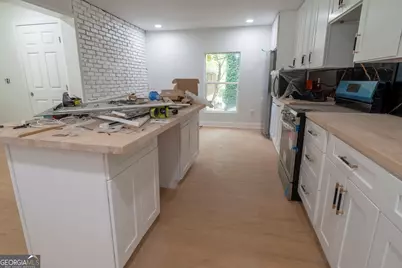 1913 Flintwood Drive SE, Atlanta, GA 30316 - Photo 6