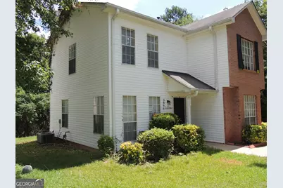 5866 Crescent Ridge Court, Lithonia, GA 30058 - Photo 4