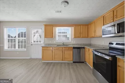 3246 Shady Valley Lane, Loganville, GA 30052 - Photo 12